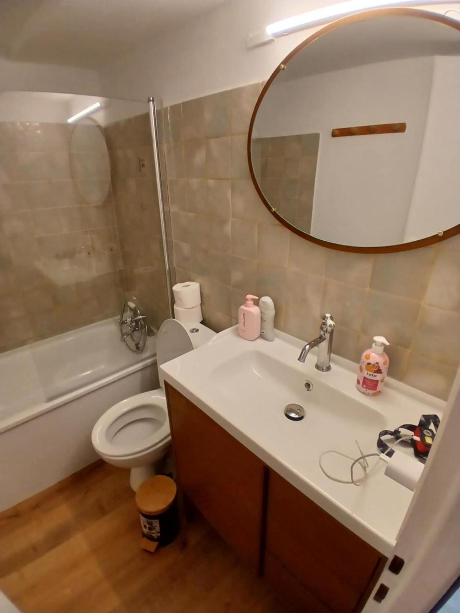 20m2 - Stationnement Gratuit - Wifi Apartment Dijon
