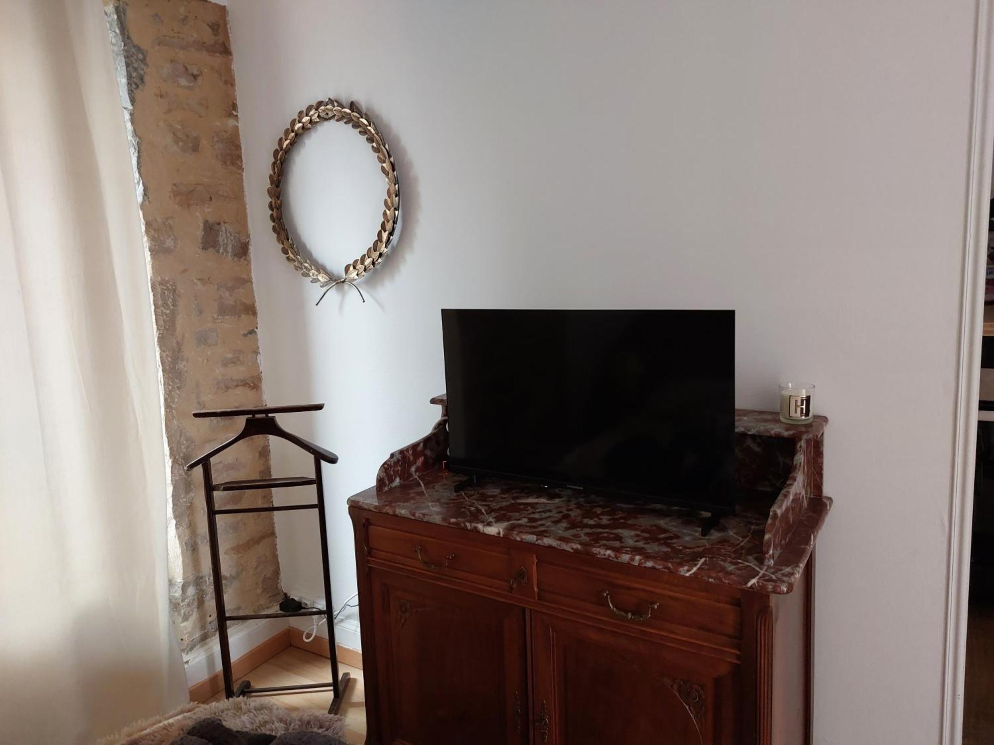 20m2 - Stationnement Gratuit - Wifi *